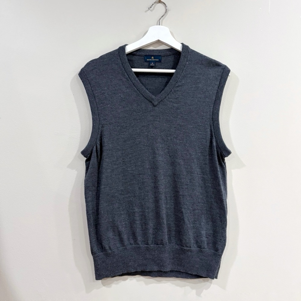 Brooks Brothers Men Merino Wool Sweater Vest Gray M Preppy Quiet Luxury